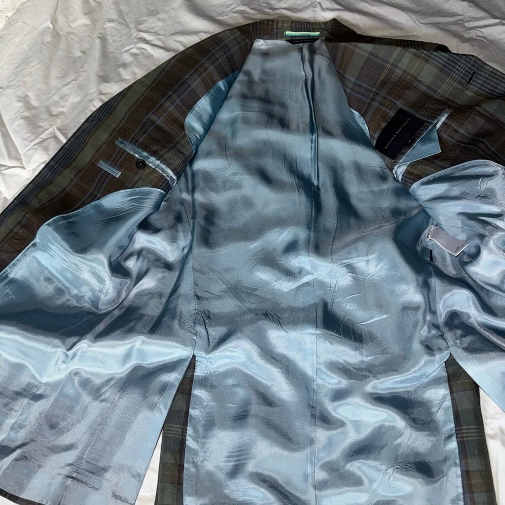 Banana Republic Plaid Sport Coat 36R - Picture 7 of 12